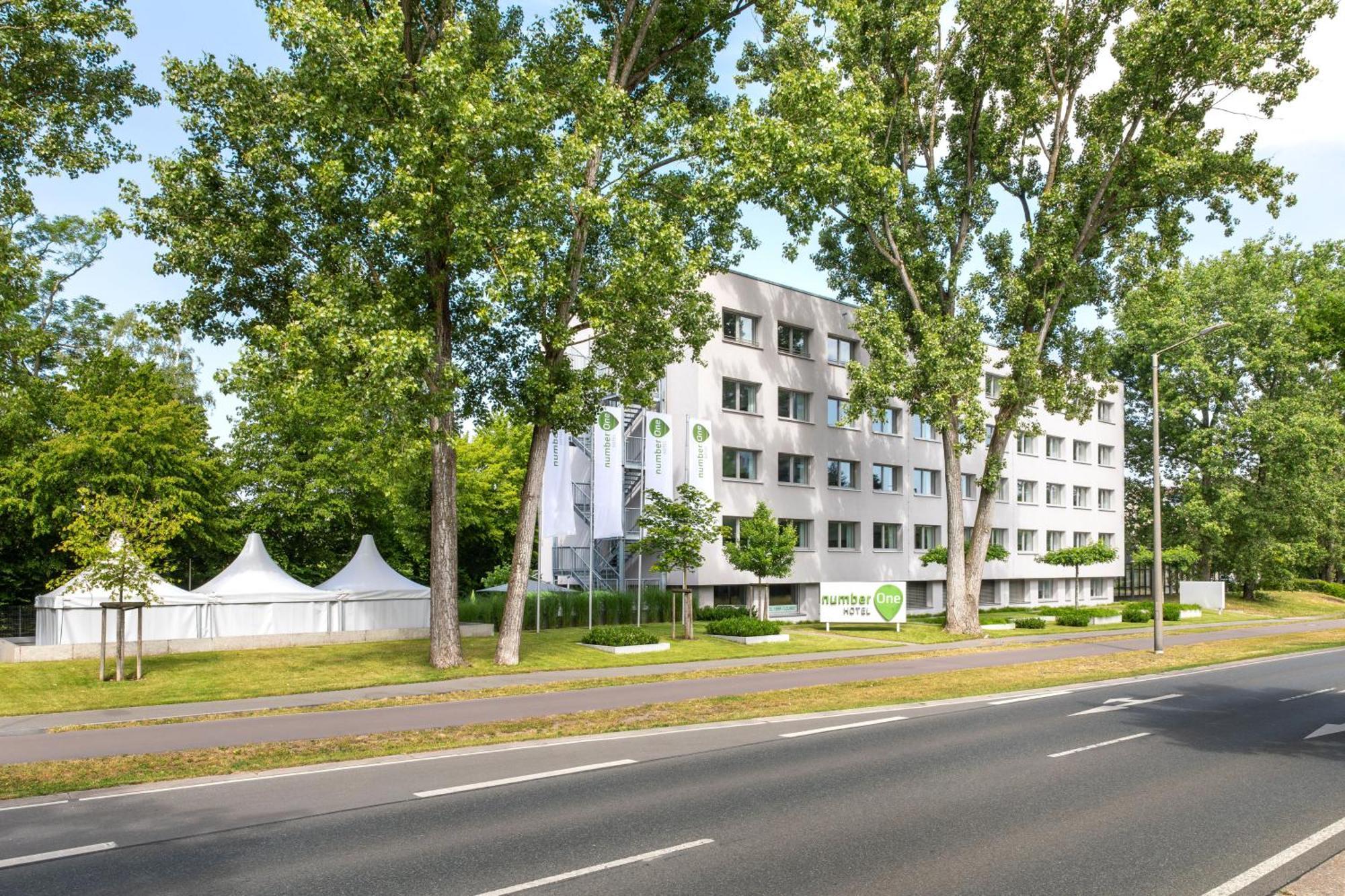 Numberone Hotel Нюрнберг Екстер'єр фото